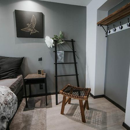 Pinska Guesthouse Cozy Apartment Вільянді Екстер'єр фото